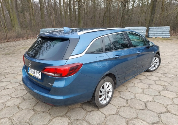Opel Astra cena 52000 przebieg: 97000, rok produkcji 2016 z Leszno małe 191